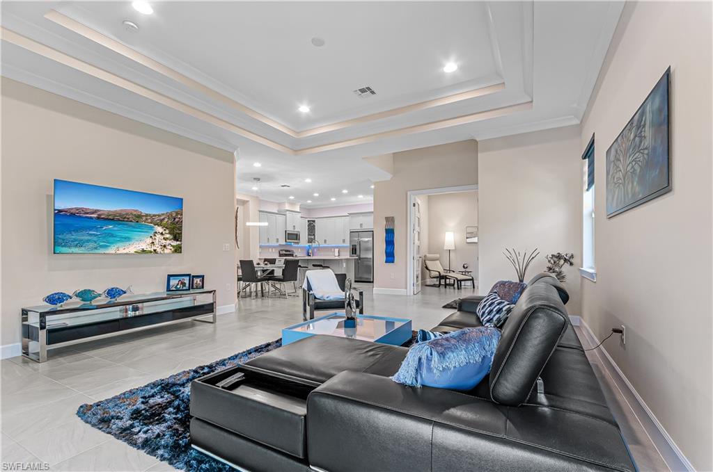 ISLES OF COLLIER PRESERVE - Residential