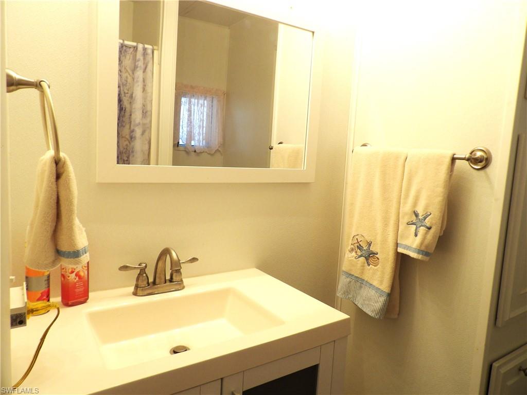 FOREST PARK MOBILE HOME - Residential