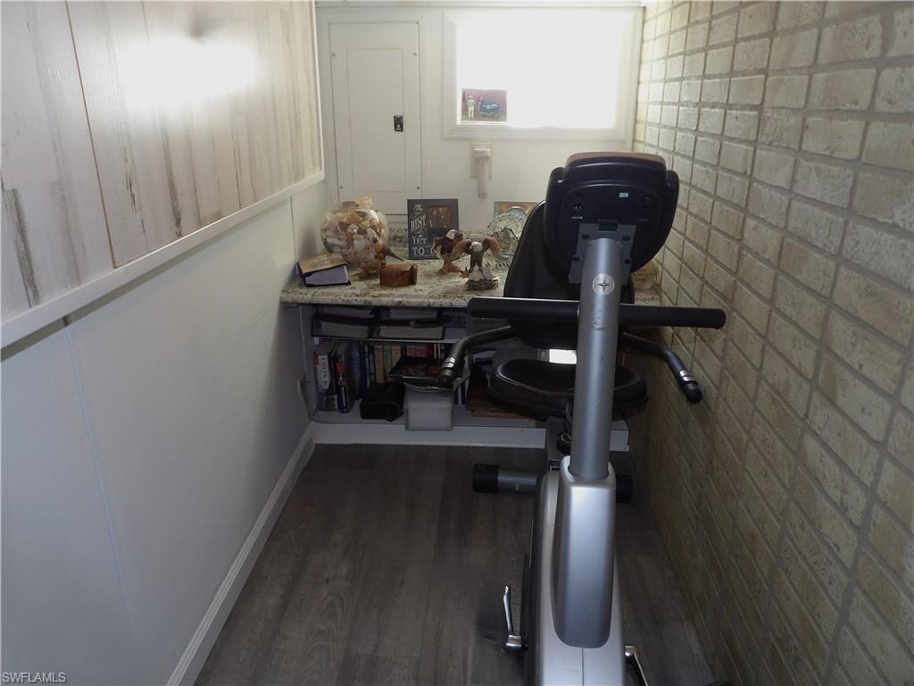 FOREST PARK MOBILE HOME - Residential