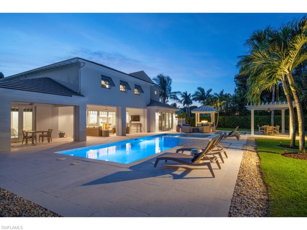 PARK SHORE - Residential