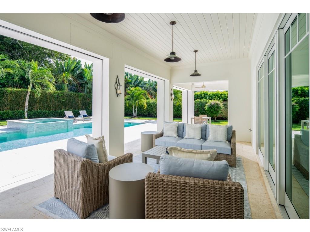 PARK SHORE - Residential