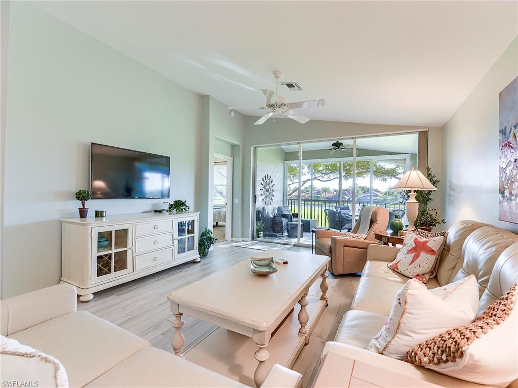 STREAMSIDE - Residential