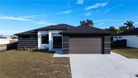 401 Kismet PKWY E CAPE CORAL FL 33909