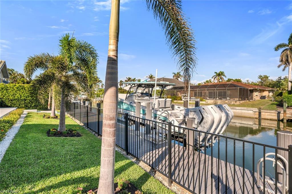 ROYAL HARBOR - Residential