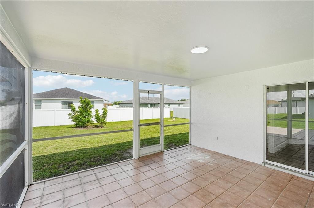 CAPE CORAL - Residential