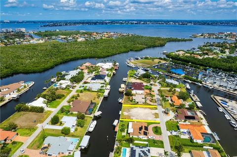 122 Placid DR FORT MYERS FL 33919