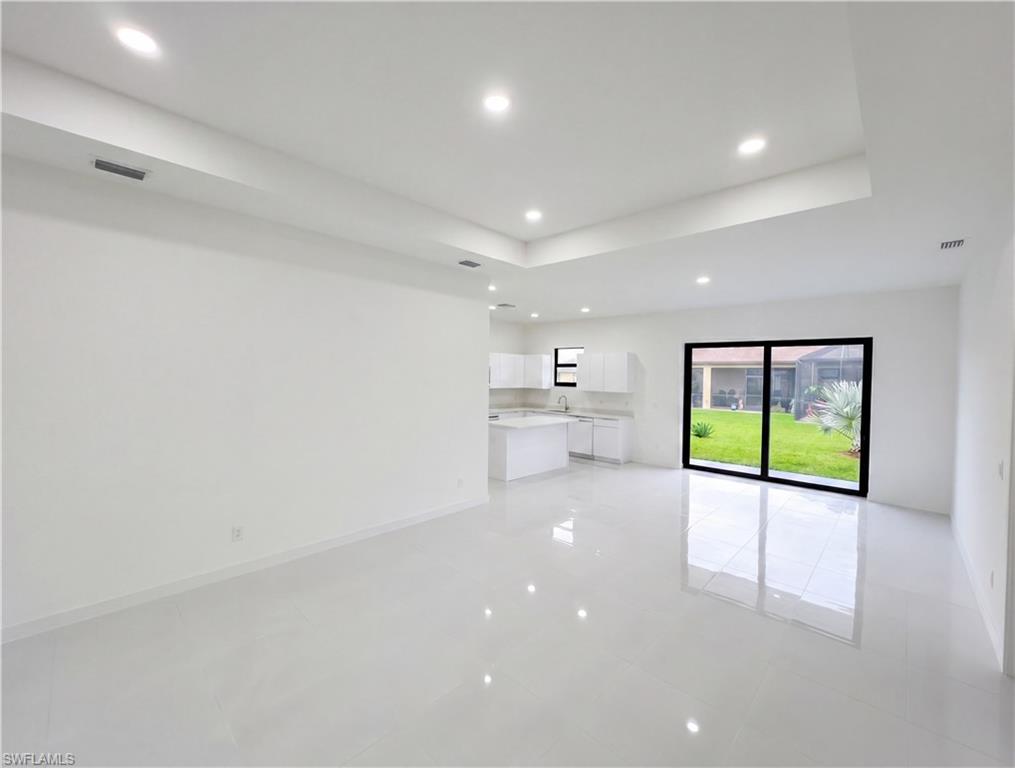 CAPE CORAL - Residential Lease