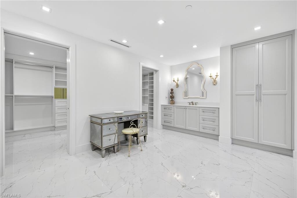 KALEA BAY TOWER 100 - Residential