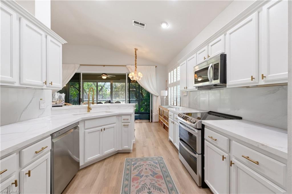 CEDAR RIDGE - Residential