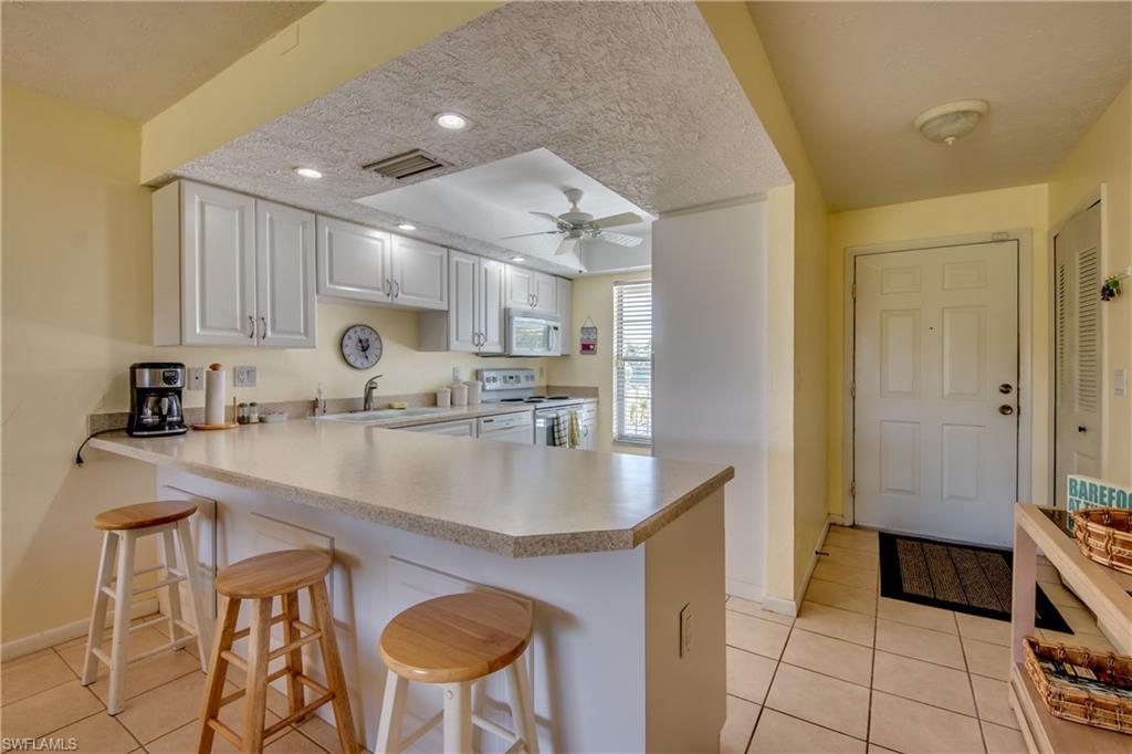 SANIBEL WAY CONDO - Residential