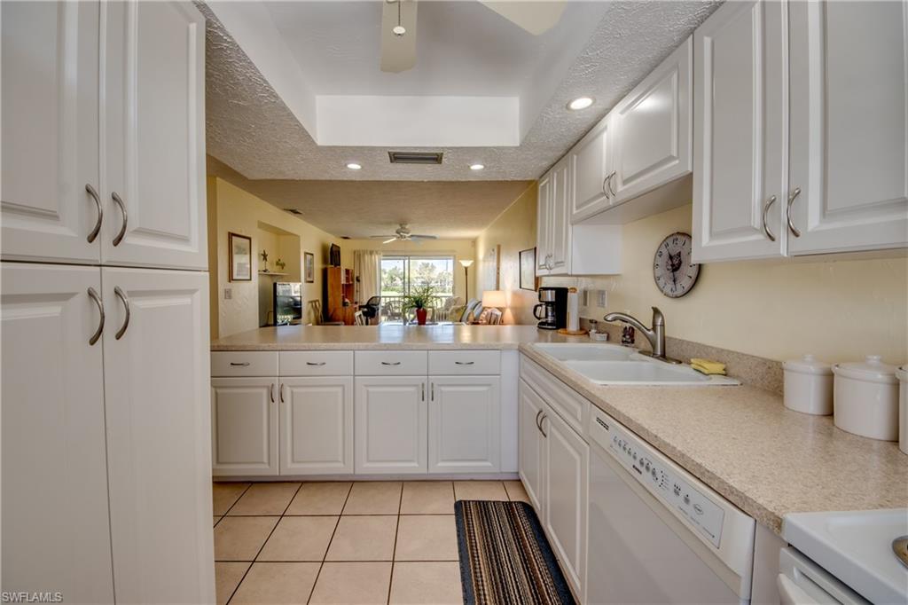 SANIBEL WAY CONDO - Residential