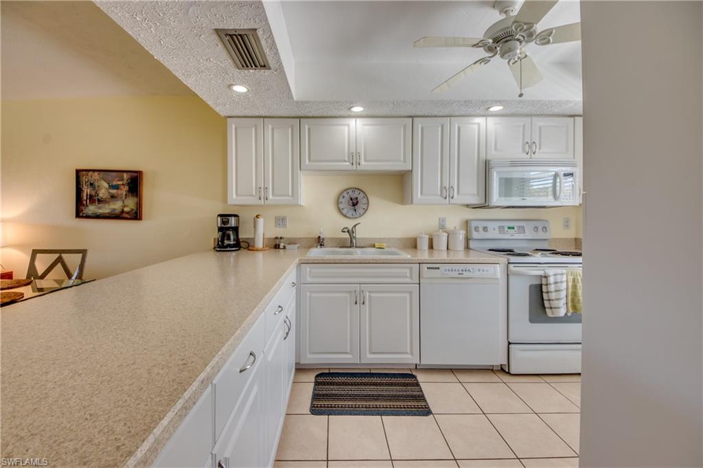 SANIBEL WAY CONDO - Residential