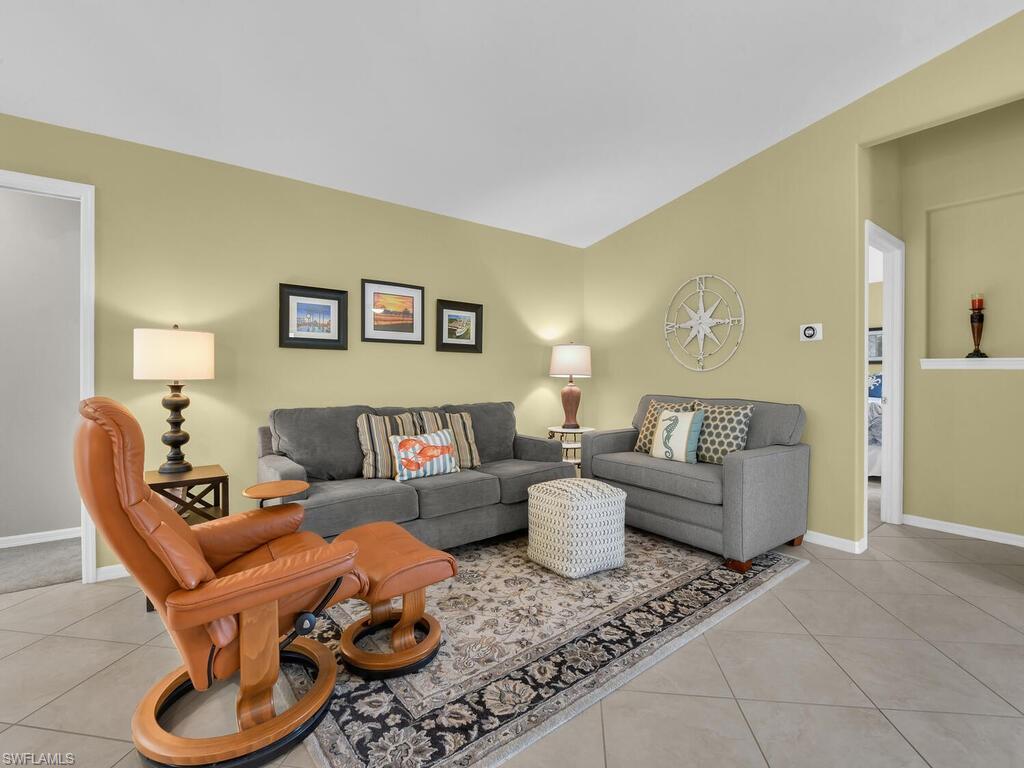 COLONY POINTE - Residential