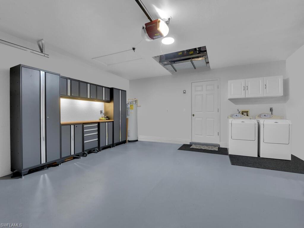 COLONY POINTE - Residential