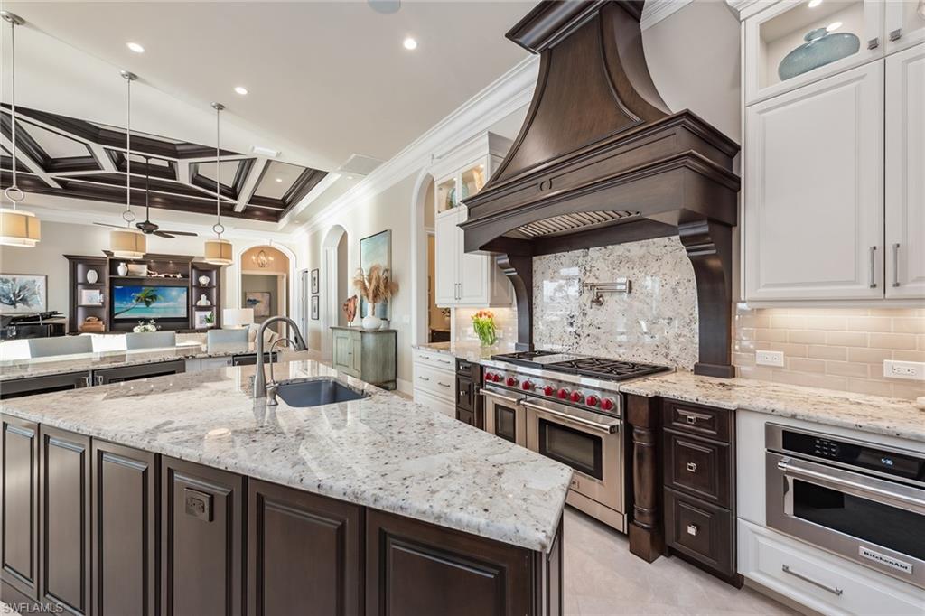 MARCO ISLAND - Residential