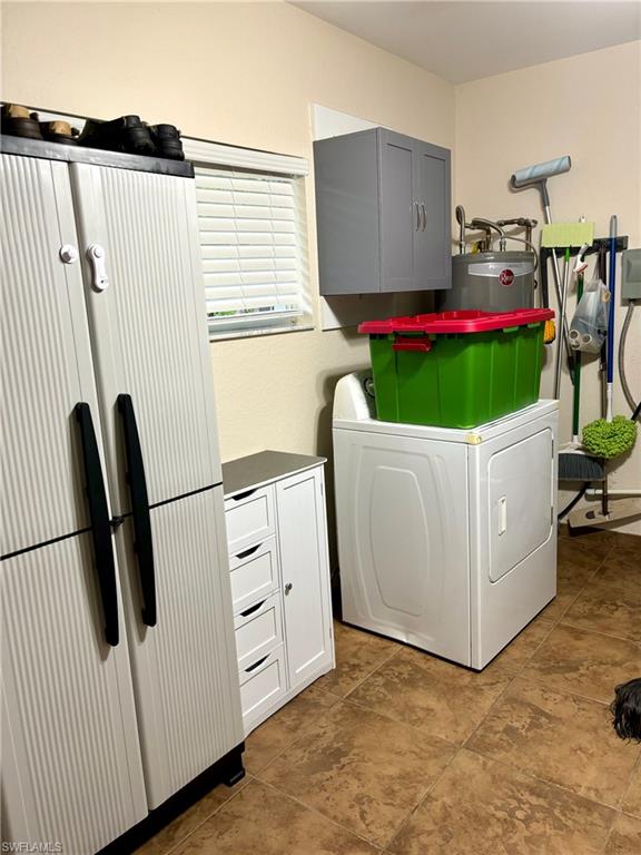 SAN CARLOS ESTATES - Residential