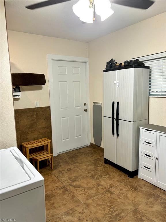 SAN CARLOS ESTATES - Residential