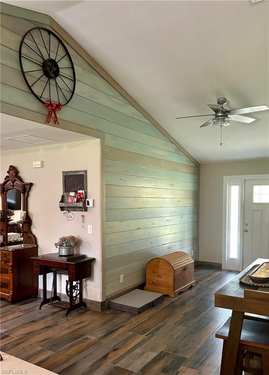 SAN CARLOS ESTATES - Residential