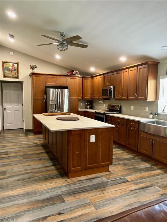 SAN CARLOS ESTATES - Residential