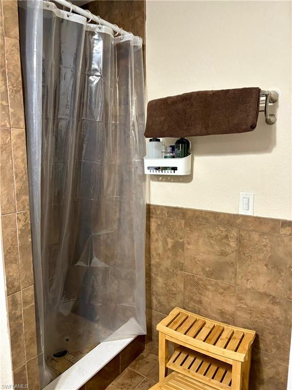 SAN CARLOS ESTATES - Residential