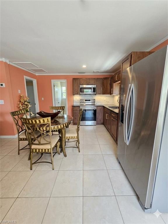 CAPE CORAL - Residential Lease