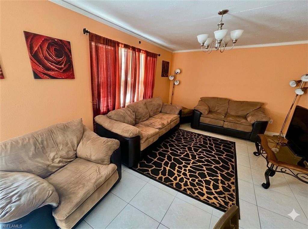 CAPE CORAL - Residential Lease