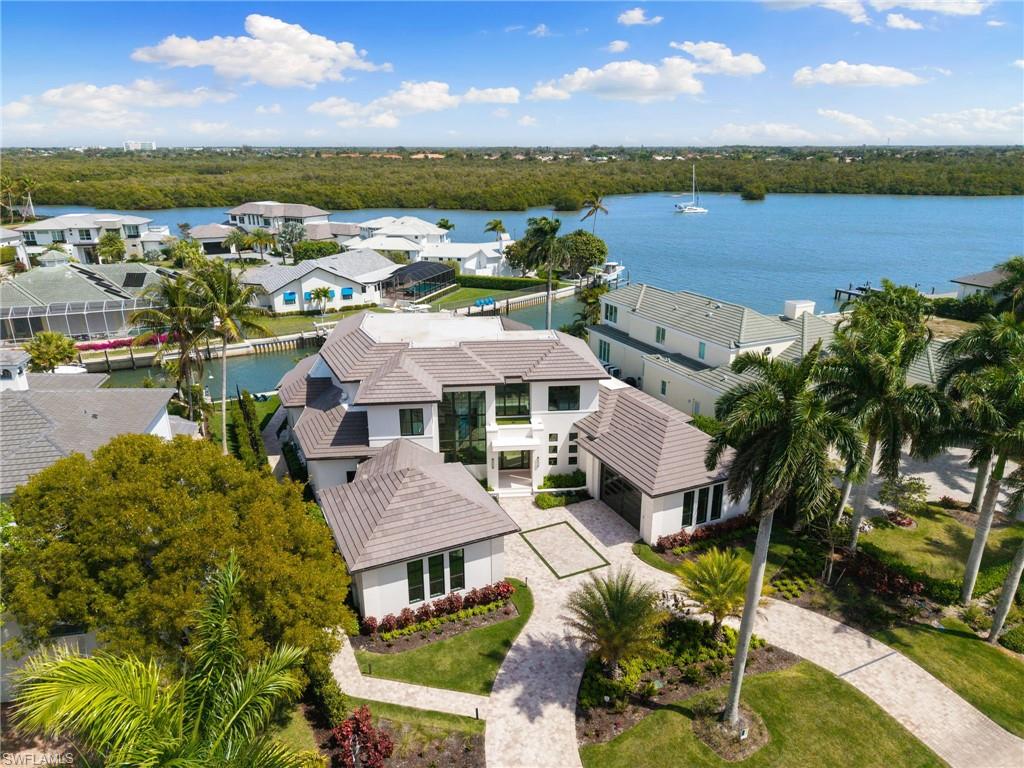 ROYAL HARBOR - Residential