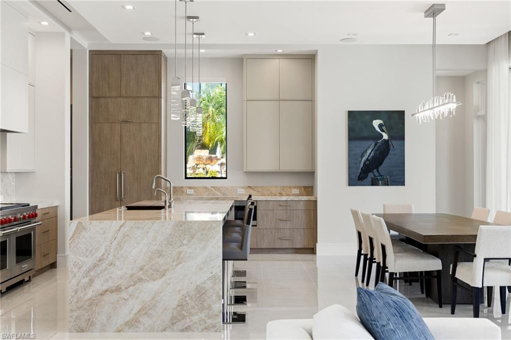 ROYAL HARBOR - Residential