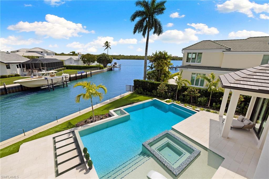 ROYAL HARBOR - Residential