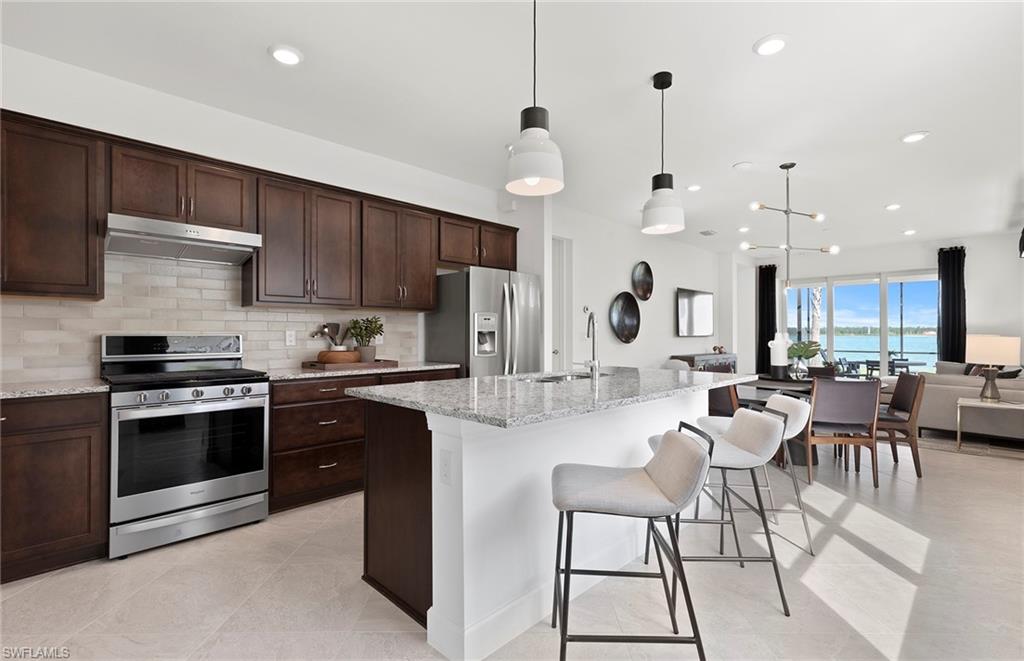 EDGEWATER - Residential