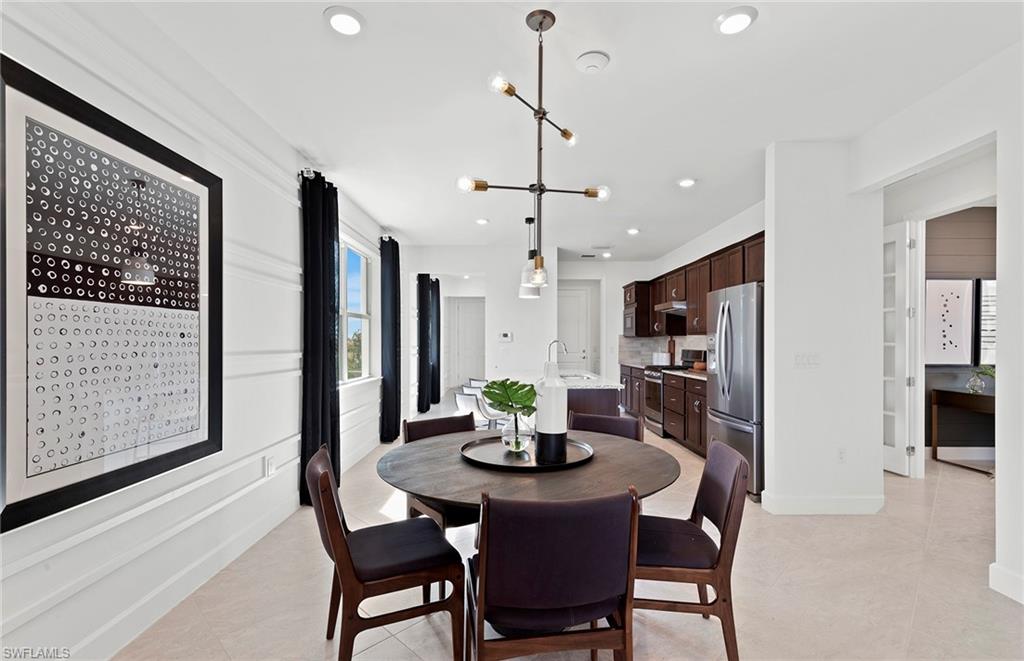 EDGEWATER - Residential