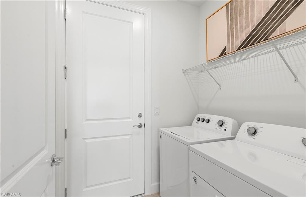 EDGEWATER - Residential