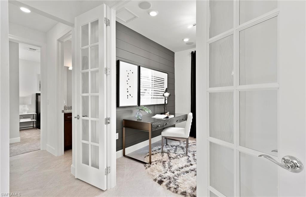 EDGEWATER - Residential