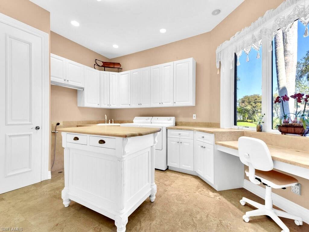 ROOKERY LAKE - Residential