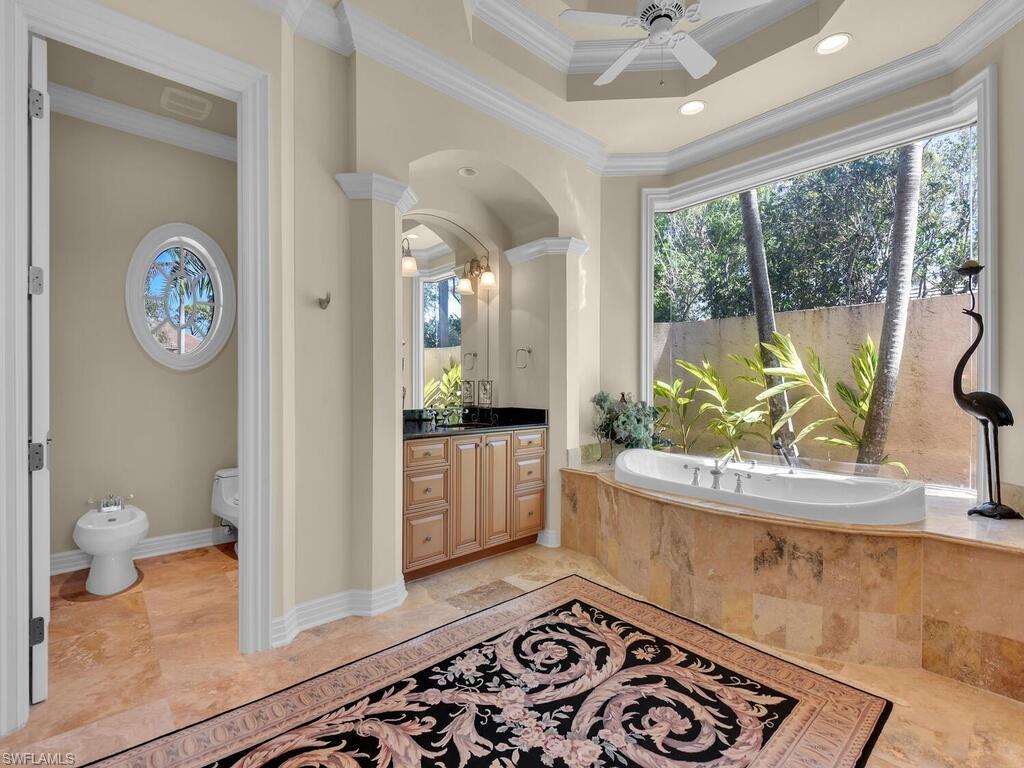 ROOKERY LAKE - Residential