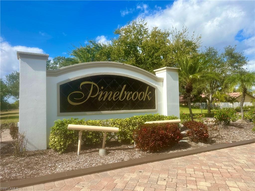 PINEBROOK WOODS - Residential