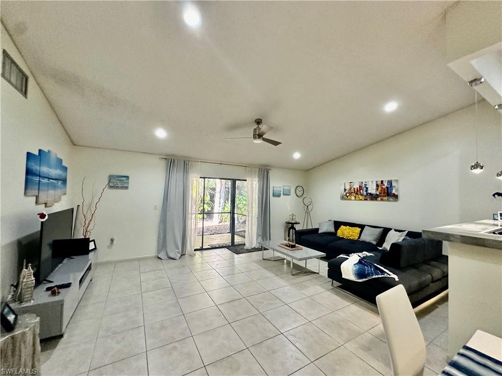 PINEBROOK WOODS - Residential