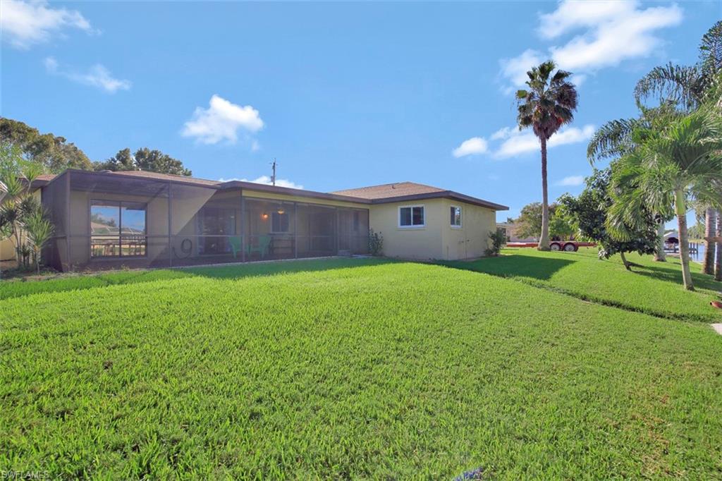 CAPE CORAL - Residential
