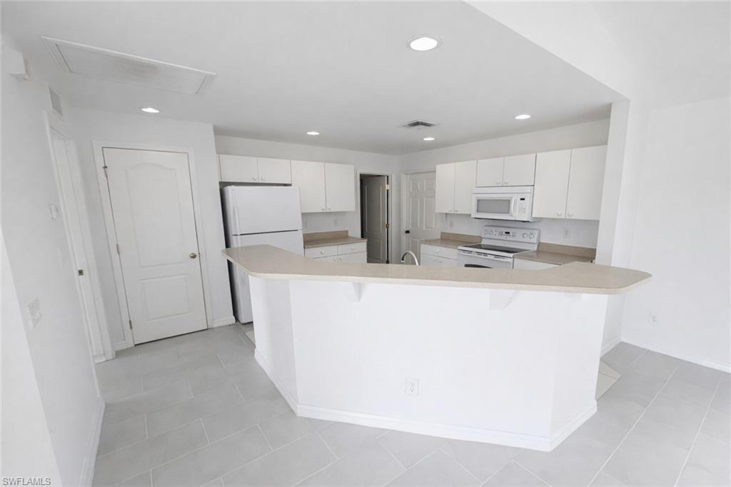 LEHIGH ACRES - Residential Lease