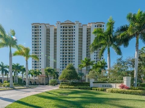 A home in NAPLES