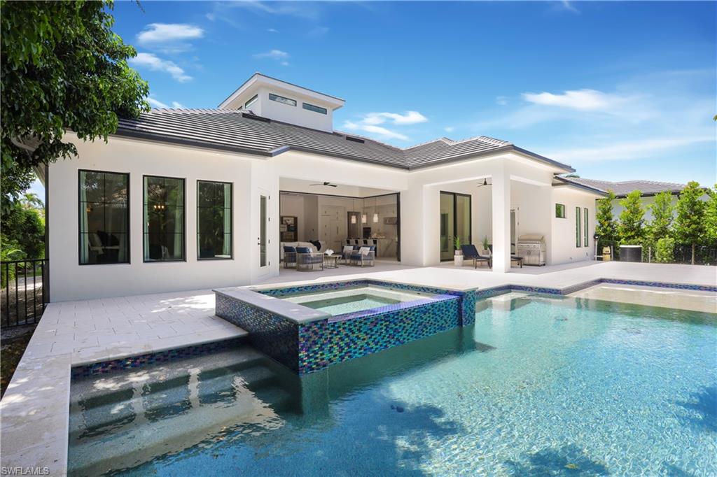 PARK SHORE - Residential