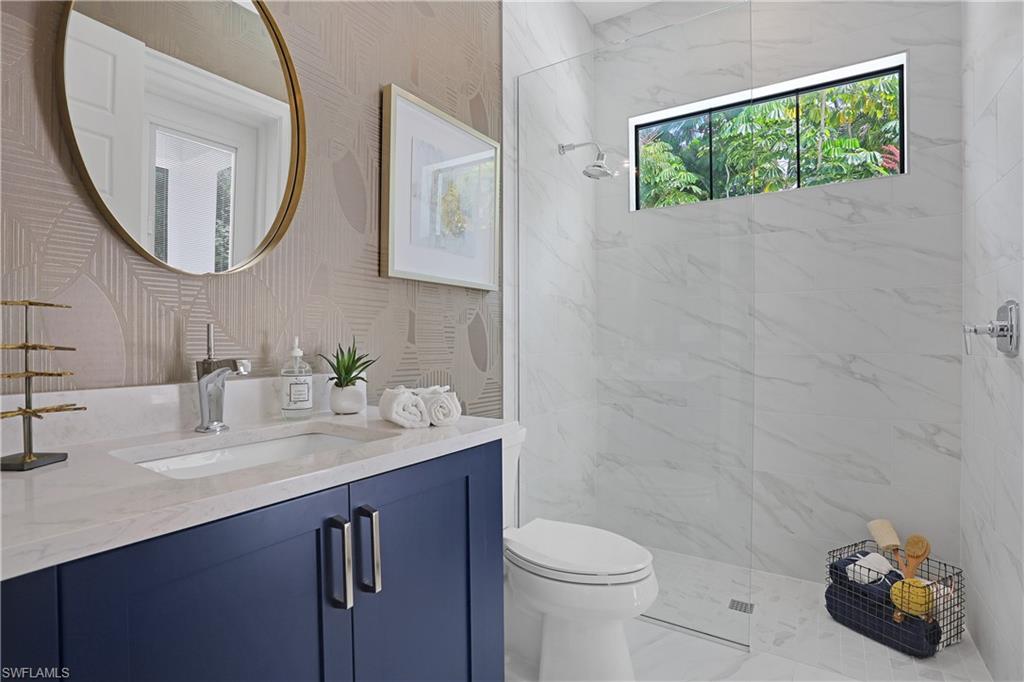 PARK SHORE - Residential