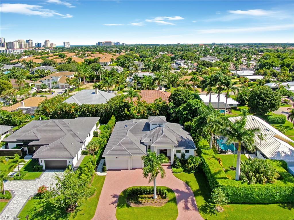 PARK SHORE - Residential