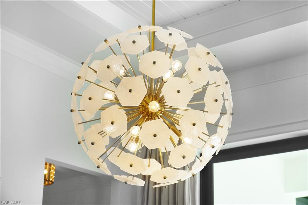 PARK SHORE - Residential