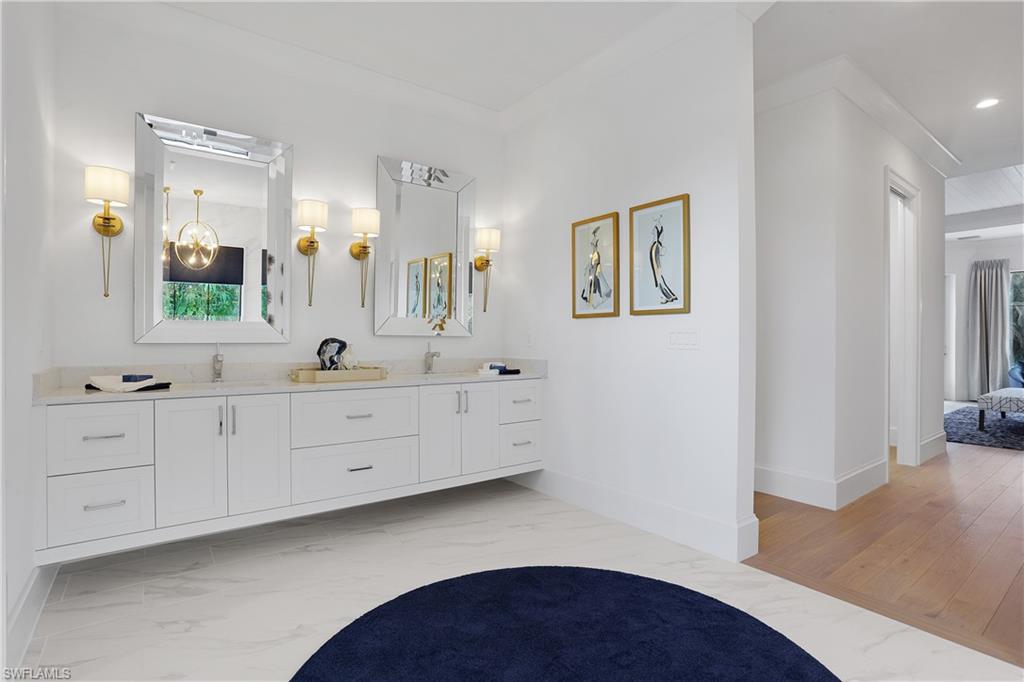 PARK SHORE - Residential