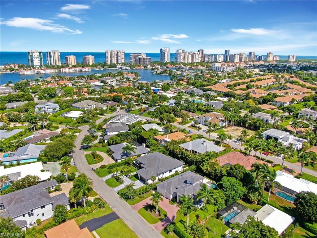 PARK SHORE - Residential