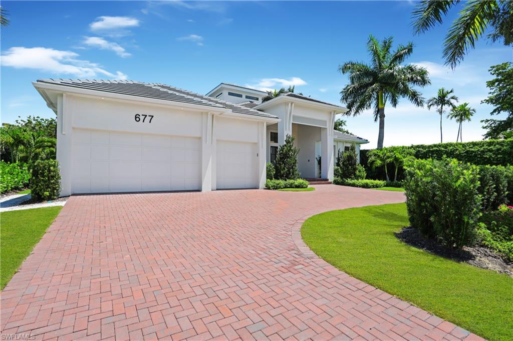 PARK SHORE - Residential