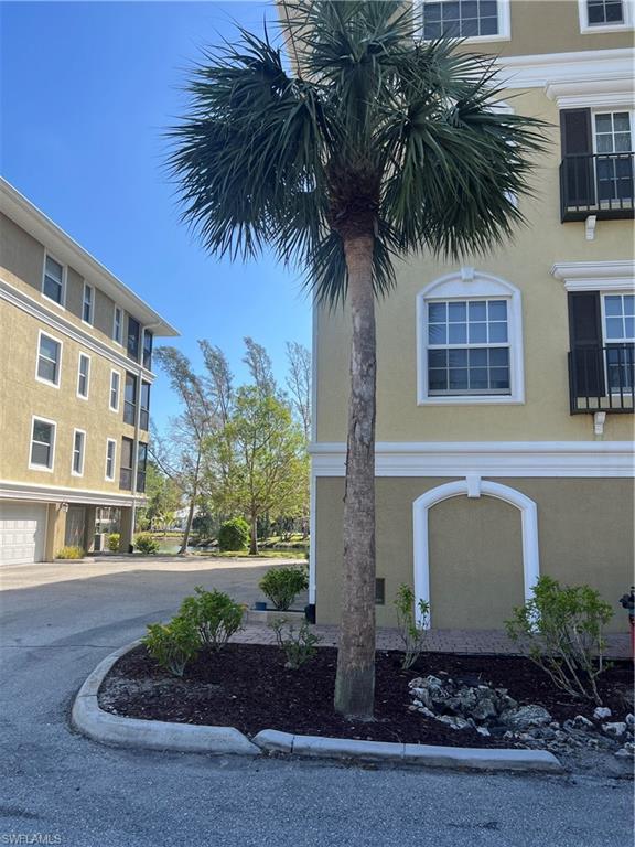 10091 Lake Cove DR 301