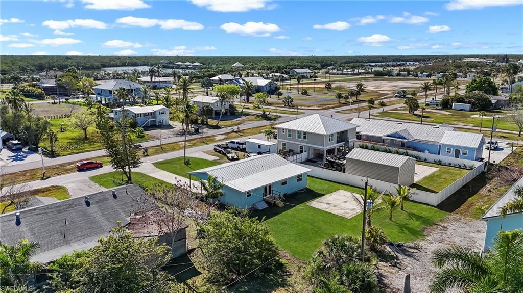 EVERGLADES TOWN - Residential