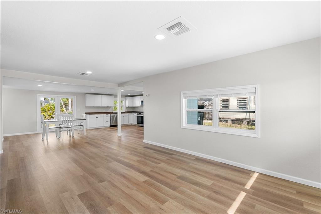 EVERGLADES TOWN - Residential